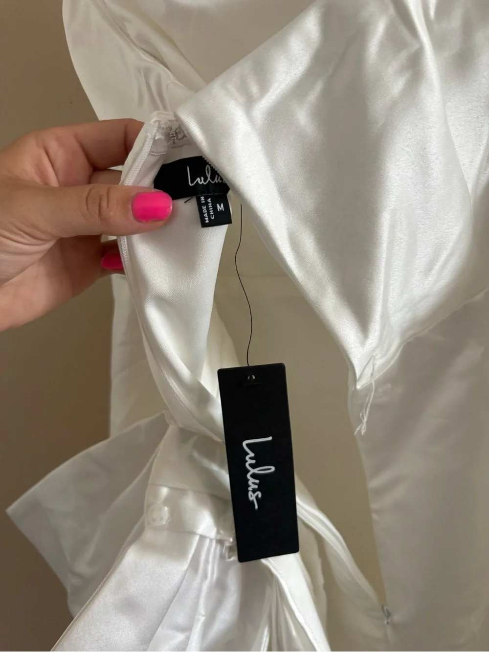 Lulus Soiree Hour White Satin Strapless Bow Mini Dress Size Medium Bachelorette - Picture 5 of 10